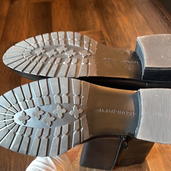 Brand New Donald J Pliner Womens Black Boot - Picture 7 of 11